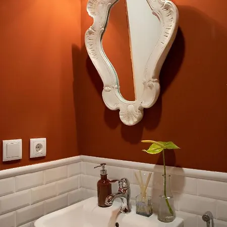 Aconchegante No Centro Do *