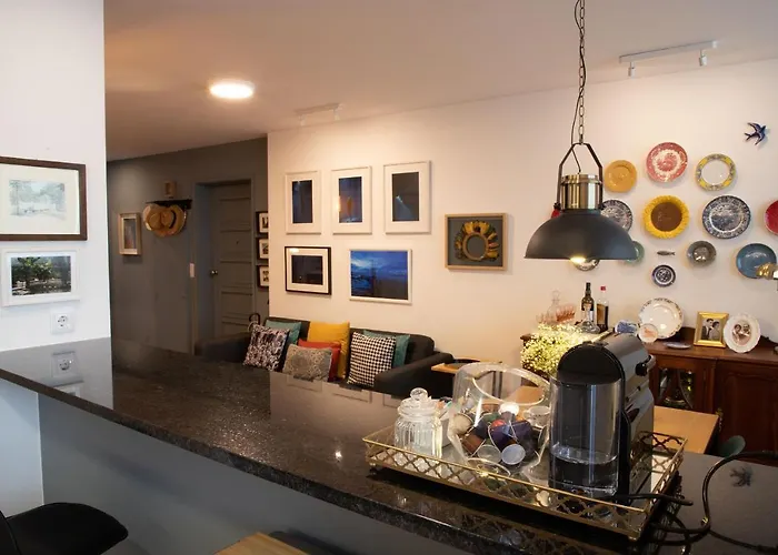 Aconchegante No Centro Do * Porto